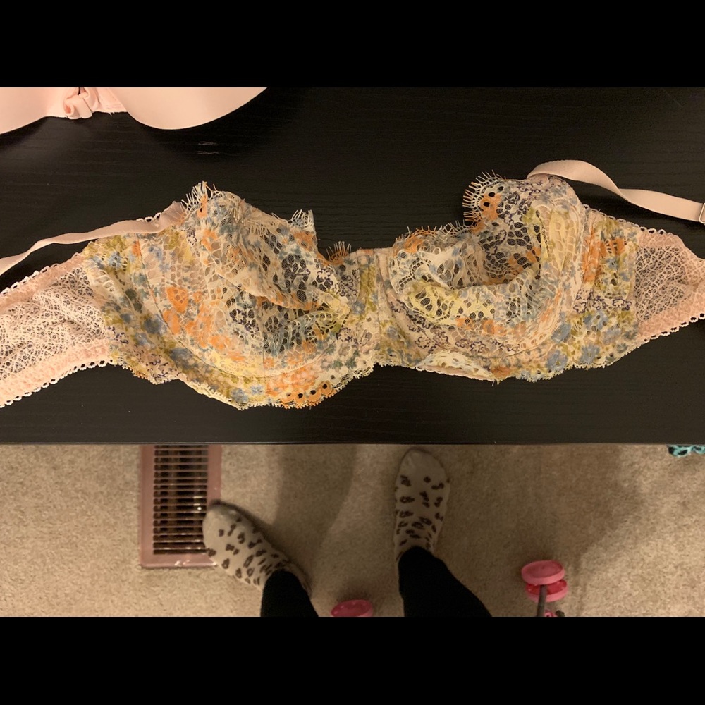 Victoria’s Secret wicked unlined uplift